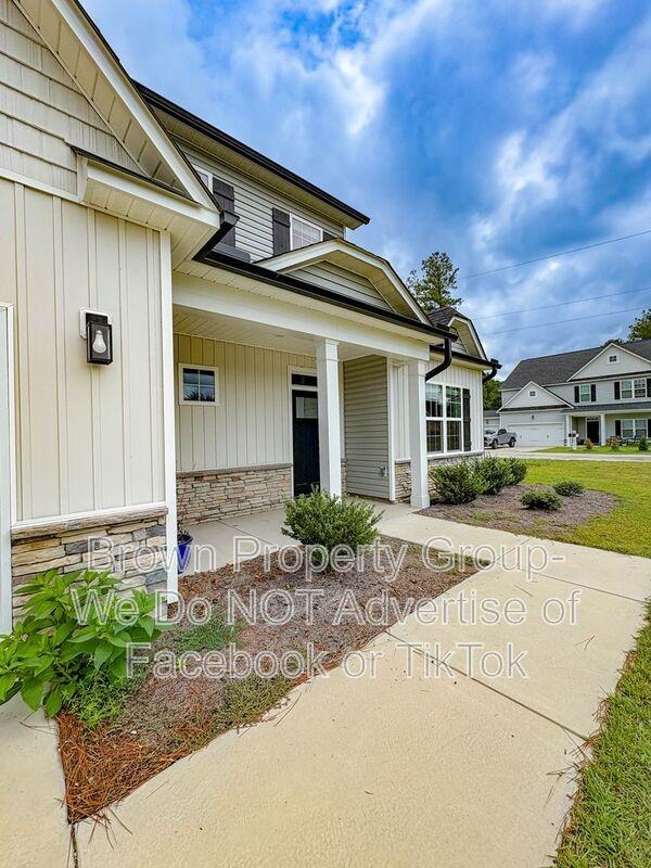 300 Saint Matthews Church Rd - Photo 2 of 37