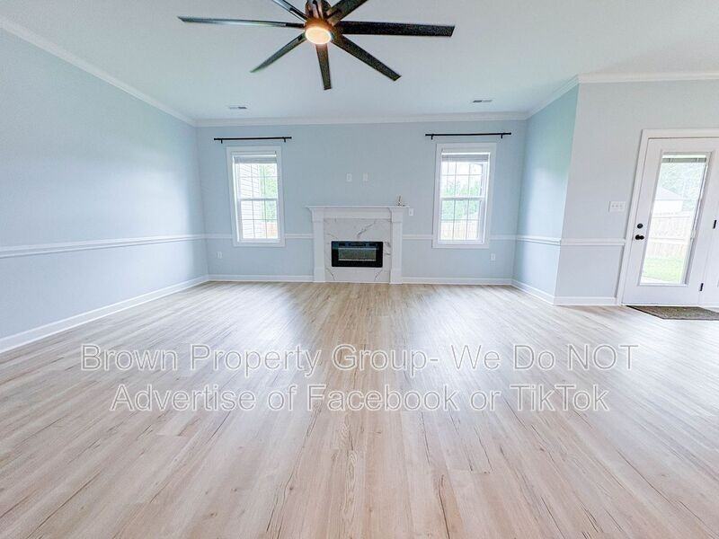 300 Saint Matthews Church Rd - Photo 7 of 37