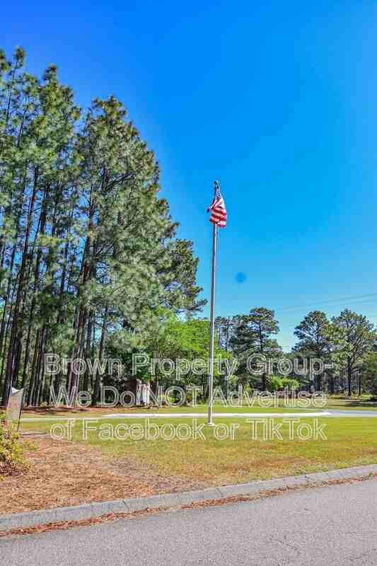 66 Forest Pond - Photo 4 of 37