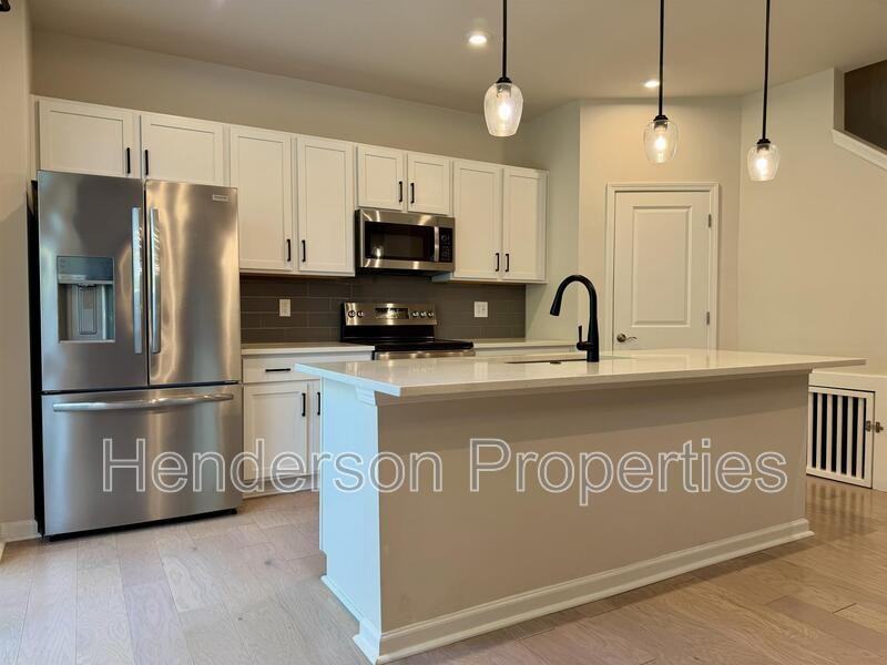 5308 Somerset Hill Ln - Photo 2 of 19