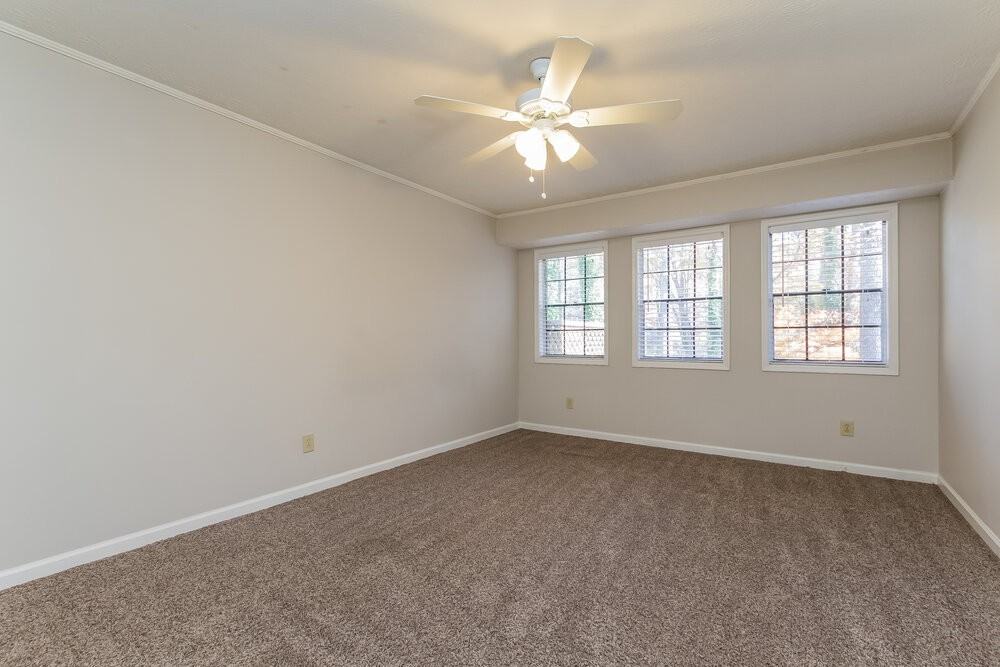 3048 Jonathan Ct - Photo 7 of 16