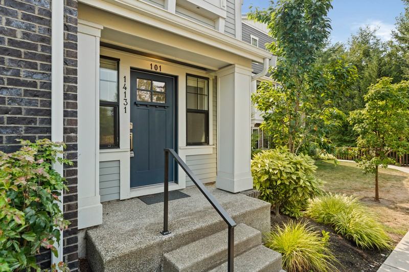14131 266th Ave Ne #101 - Photo 2 of 20