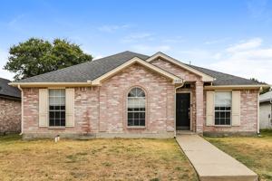 featured image of 1433 Spicewood Dr