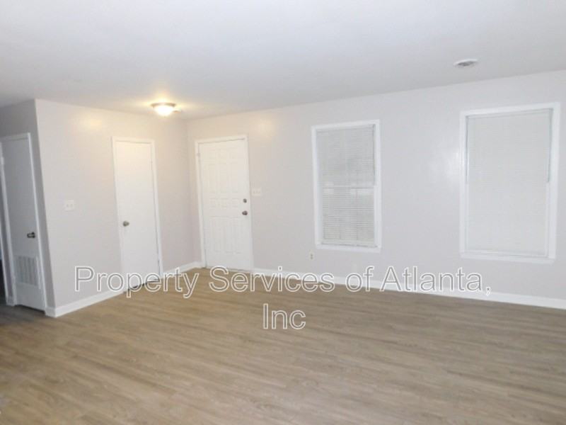 7593 Casper Ct - Photo 2 of 16