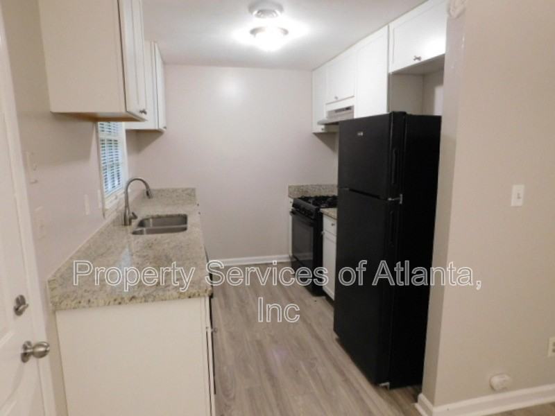 7593 Casper Ct - Photo 6 of 16