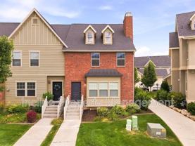 2071 W Crescent Row - Photo 1 of 1