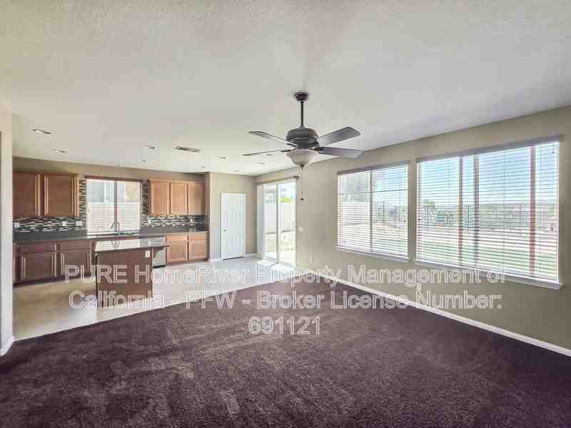 23655 Glazebrook Rd - Photo 3 of 23