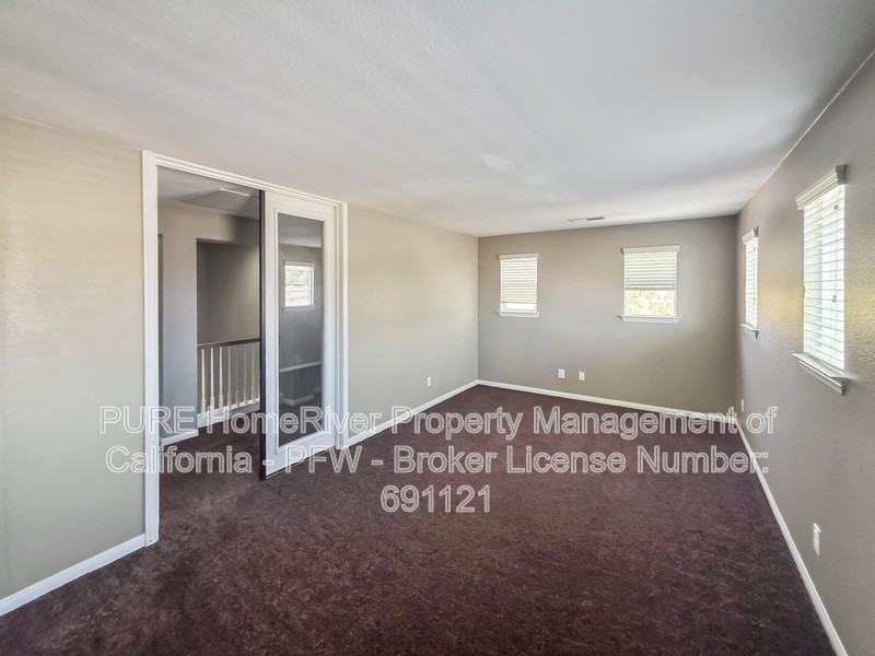 23655 Glazebrook Rd - Photo 5 of 23