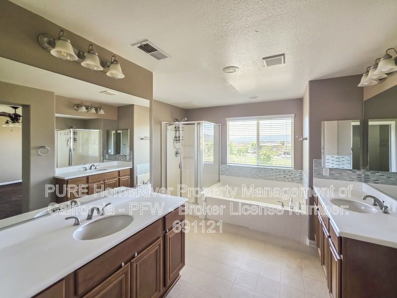 23655 Glazebrook Rd - Photo 7 of 23