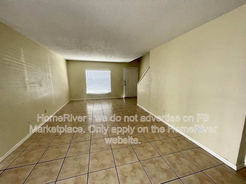 8517 Lincoln Cove Dr #101A - Photo 3 of 19