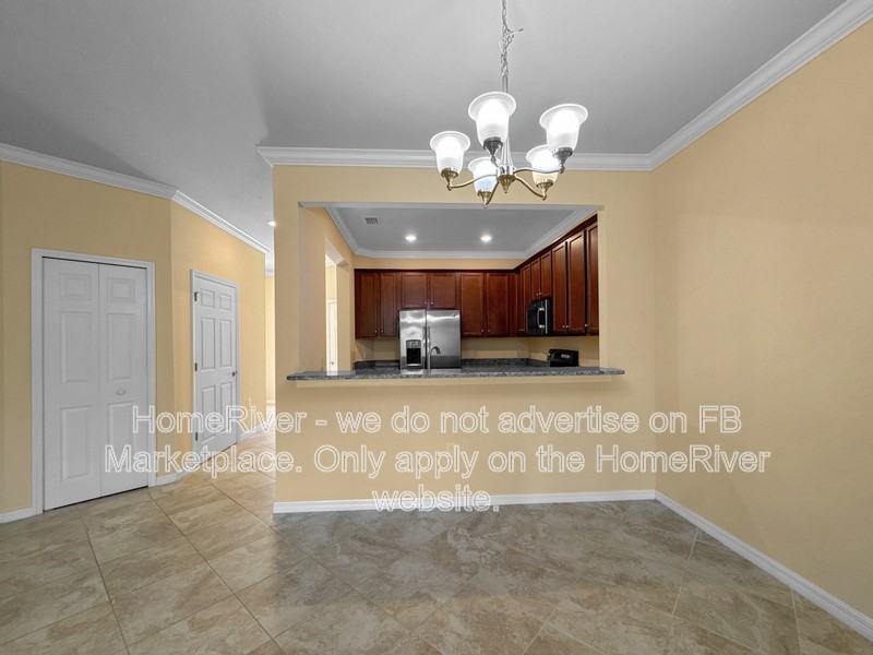 10176 Via Colomba Cir - Photo 4 of 21
