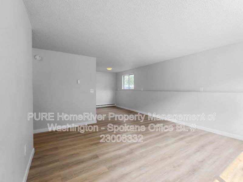 2411 N Cincinnati St #2413 - Photo 4 of 21