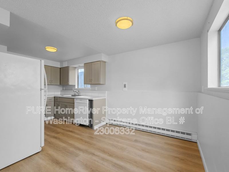 2411 N Cincinnati St #2413 - Photo 5 of 21