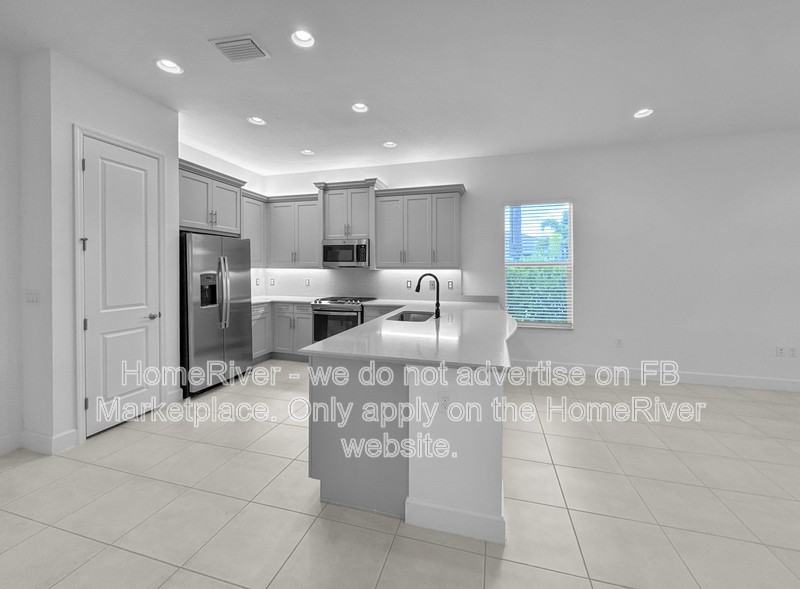16061 Starglazer Pl - Photo 7 of 20