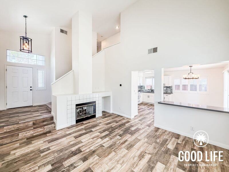 1084 Forester Dr - Photo 2 of 20
