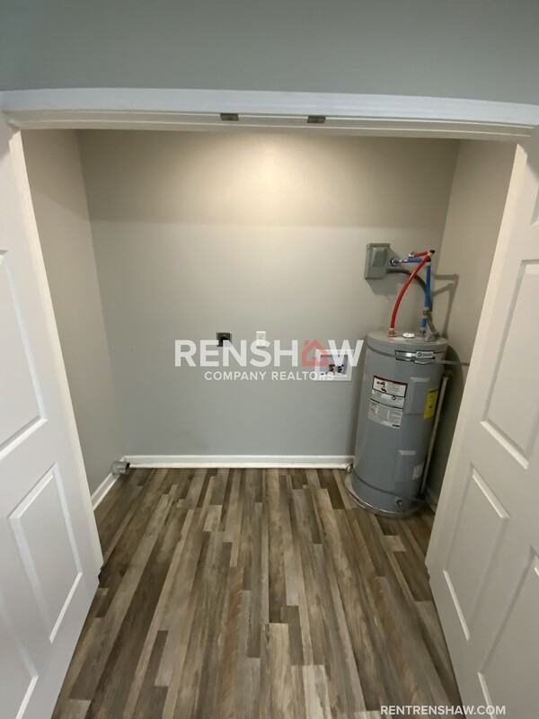 471 Dana Ave - Photo 6 of 9