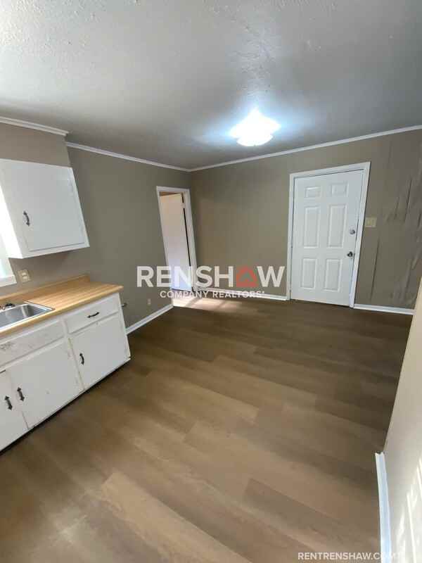 379 Moore St - Photo 5 of 15