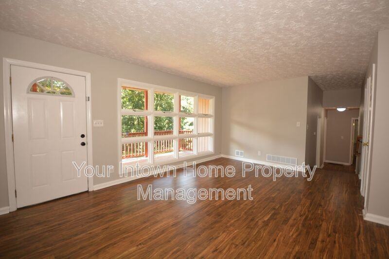 1864 Flintwood Dr Se - Photo 6 of 21