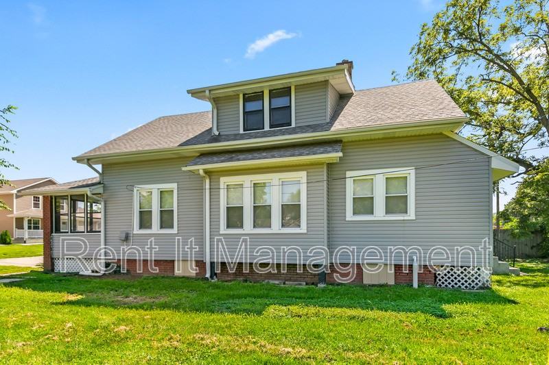 2820 Nave - Photo 3 of 27