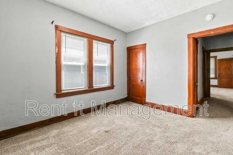 2820 Nave - Photo 4 of 27