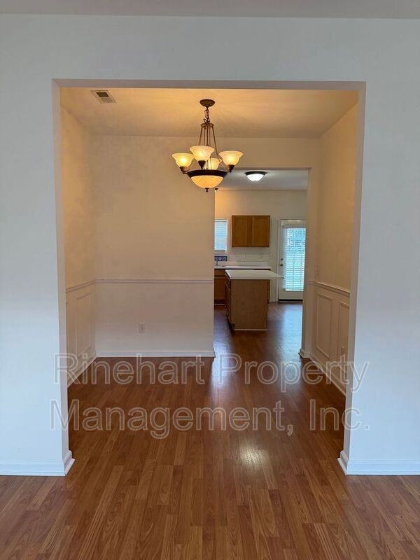 737 Atherton Way - Photo 3 of 30