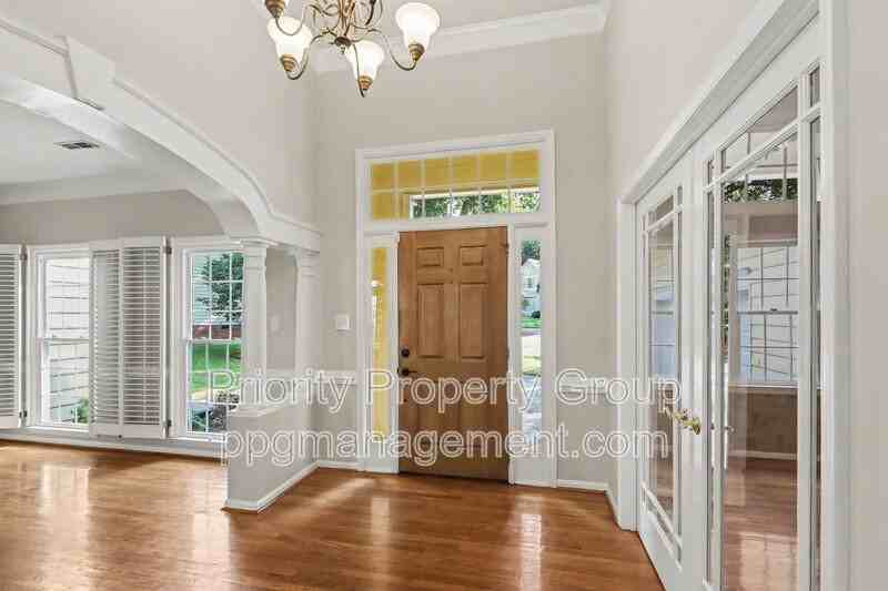 5707 Painted Fern Ct - Photo 2 of 34