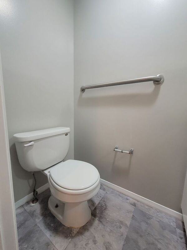 418 N Washington St - Photo 6 of 19