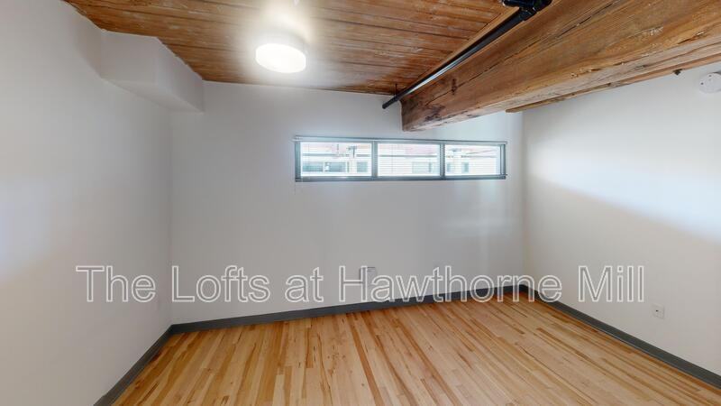 1101 Hawthorne Ln #237 - Photo 4 of 8
