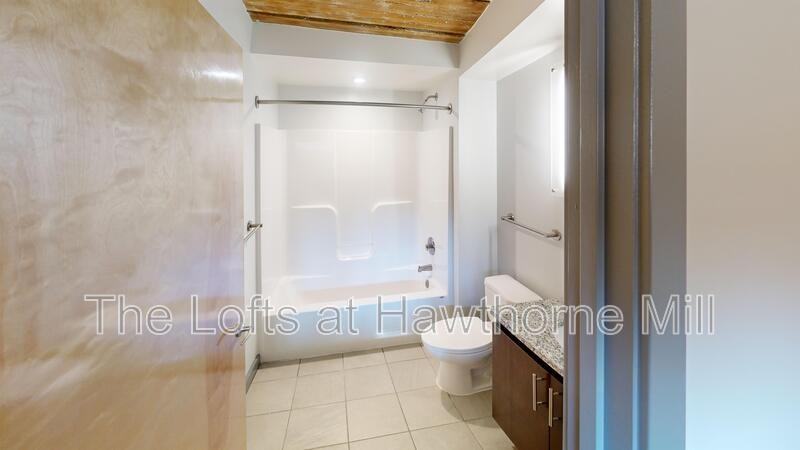 1101 Hawthorne Ln #237 - Photo 5 of 8