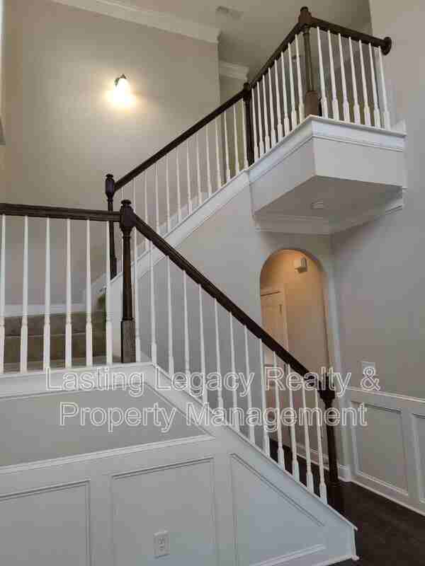 847 Silver Leaf Dr - Photo 3 of 30