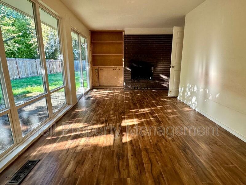 7016 Husky Way Se - Photo 6 of 13