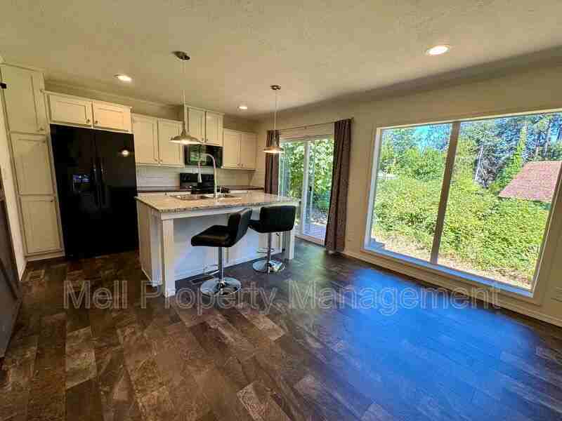 191 E Parkway Blvd - Photo 5 of 20