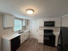 930 Dixie St - Photo 1 of 1