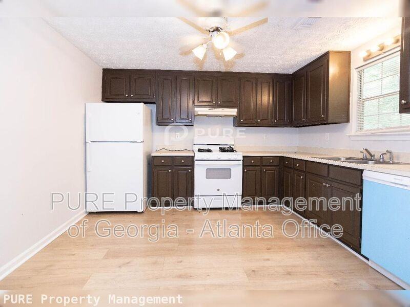 2414 Leeward Ct - Photo 5 of 19