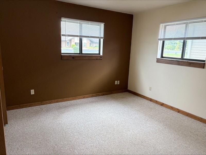 1160 Schabow St - Photo 5 of 10