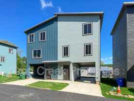 74 E Cascade St - Photo 1 of 1