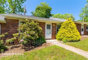 featured image of 250 Avena Rd #11