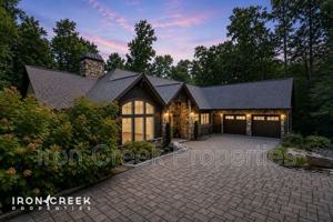 featured image of 2 Cherokee Orchard Ct