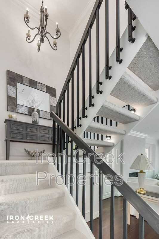 515 Crowfields Ln - Photo 7 of 30