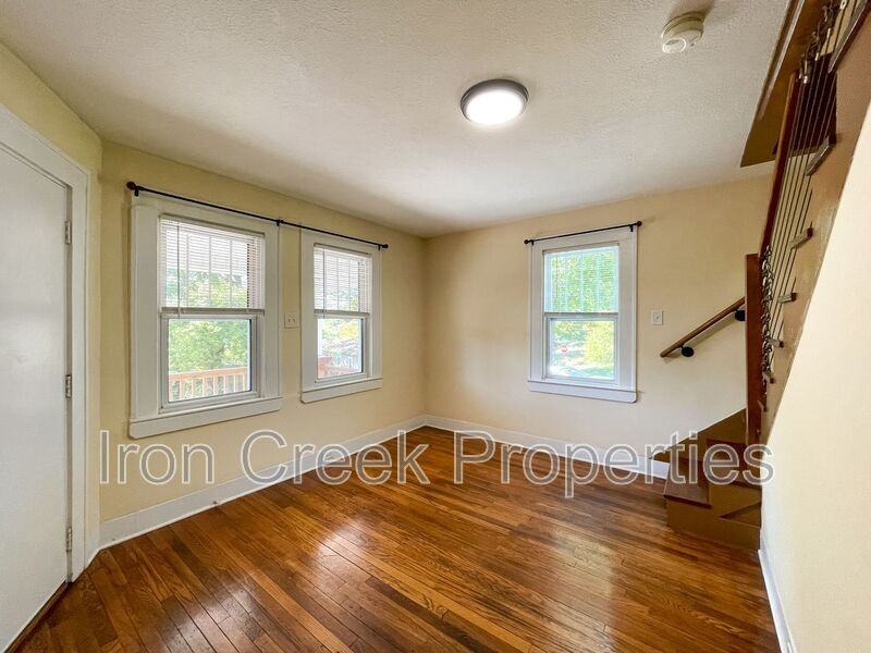 10 Latta St #A - Photo 4 of 21