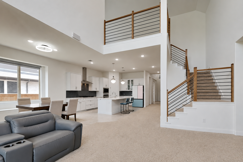 2931 Genevieve Ln - Photo 6 of 34