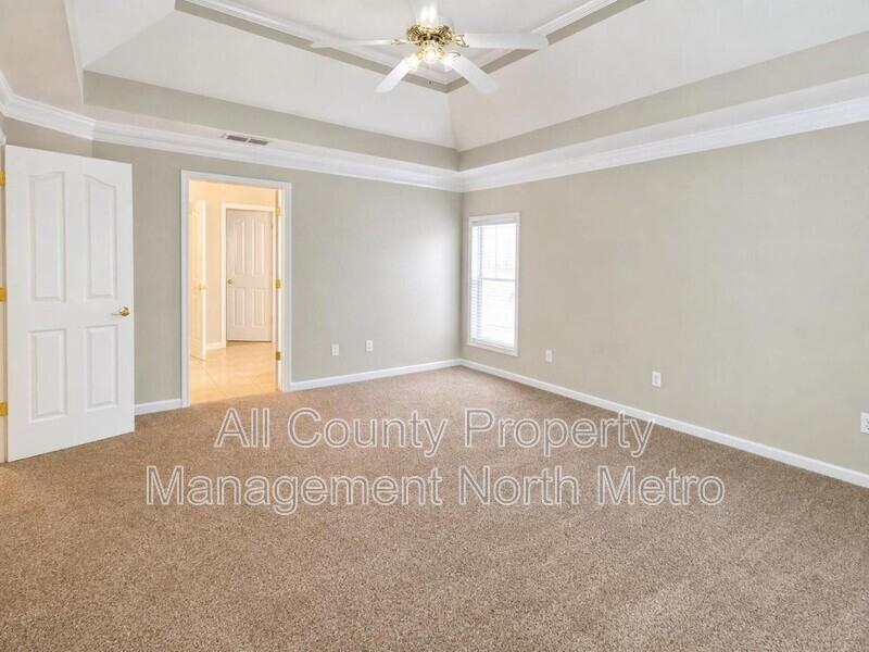 550 Elgaen Ct - Photo 7 of 14