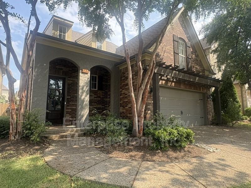 886 Winter Leaf Dr - Photo 2 of 46