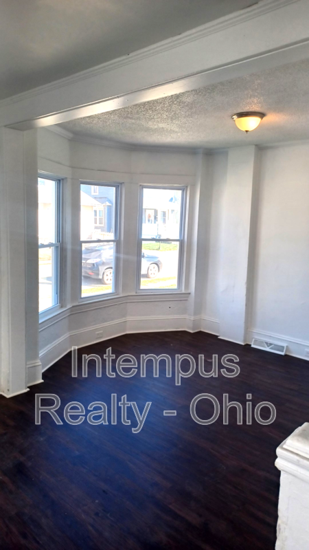2070 W 105th St - Photo 2 of 19