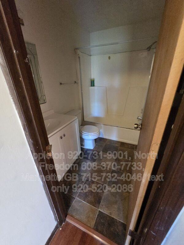 560 Spinnaker Ln #560 - Photo 5 of 6