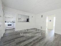1121 E Palmer Ave #4 - Photo 1 of 1