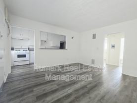 1121 E Palmer Ave #4 - Photo 1 of 1