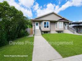 featured image of 12124 122 St Nw #MAIN