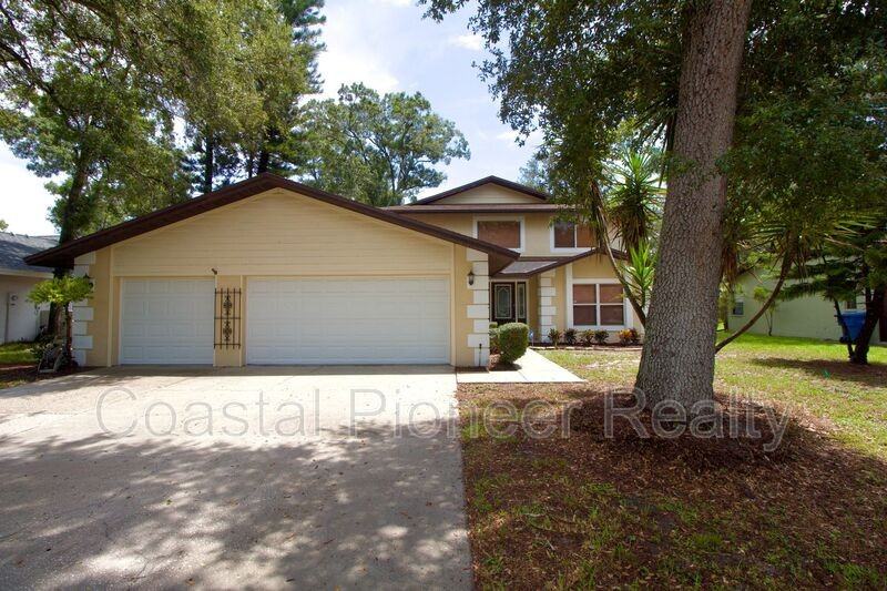 1817 Laurence Ct - Photo 2 of 32