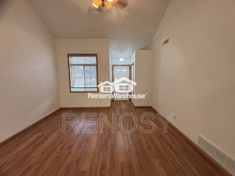 3701 Brook Ridge Ct #708 - Photo 6 of 36